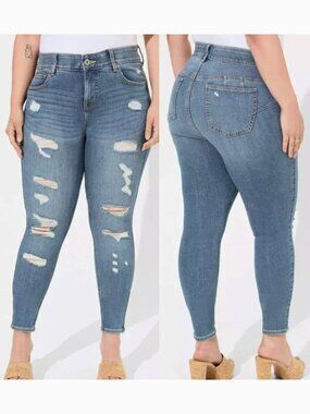 TORRID Plus Size Bombshell Skinny Premium Stretch High Rise Destructed Jean 16 R
